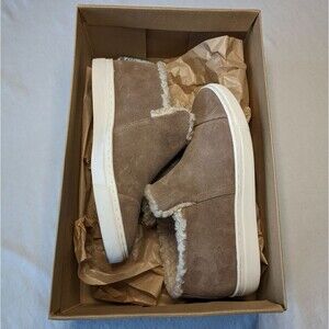 Lucky Brand Oiled Suede Lyndyna Boots in Sandstone - Size 6